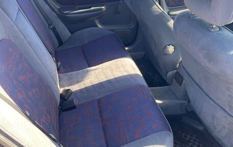 Toyota Avensis III рестайлинг, 1999 год, 255 000 рублей, 7 фотография