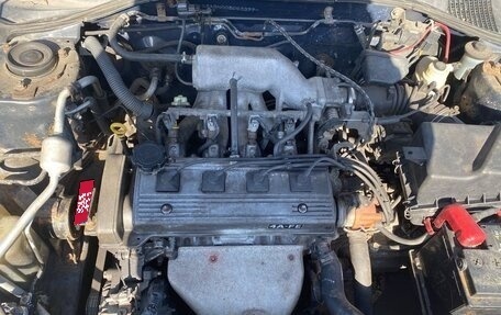 Toyota Avensis III рестайлинг, 1999 год, 255 000 рублей, 8 фотография