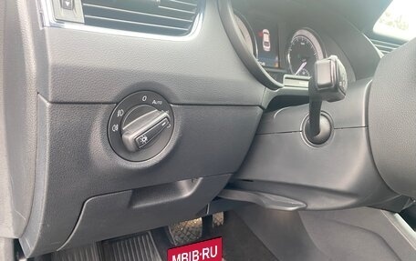 Skoda Octavia, 2017 год, 1 900 000 рублей, 12 фотография