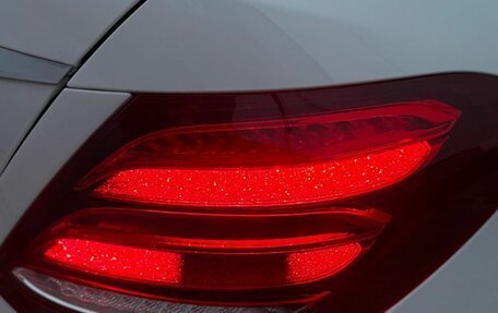 Mercedes-Benz E-Класс, 2019 год, 3 349 000 рублей, 10 фотография