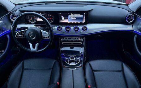 Mercedes-Benz E-Класс, 2019 год, 3 349 000 рублей, 7 фотография