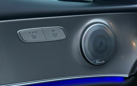 Mercedes-Benz E-Класс, 2019 год, 3 349 000 рублей, 17 фотография