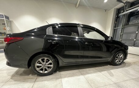 KIA Rio IV, 2021 год, 1 770 000 рублей, 5 фотография