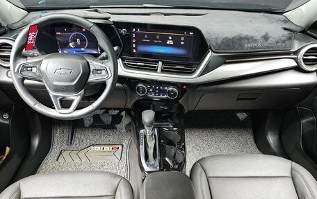 Chevrolet Trax, 2023 год, 1 520 000 рублей, 5 фотография