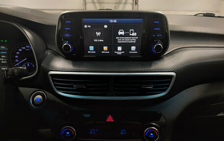 Hyundai Tucson III, 2019 год, 2 150 000 рублей, 18 фотография