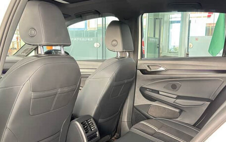 Volkswagen Golf VIII, 2023 год, 2 040 000 рублей, 8 фотография