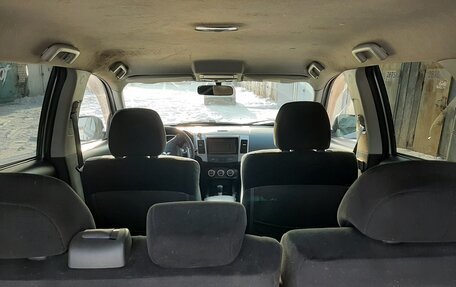 Mitsubishi Outlander III рестайлинг 3, 2007 год, 1 150 000 рублей, 4 фотография