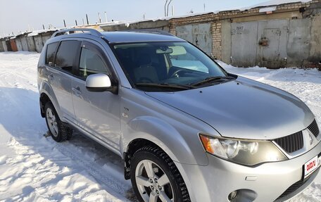 Mitsubishi Outlander III рестайлинг 3, 2007 год, 1 150 000 рублей, 8 фотография