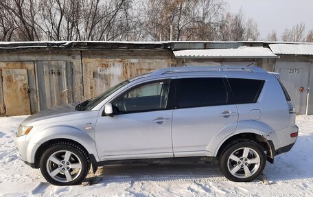 Mitsubishi Outlander III рестайлинг 3, 2007 год, 1 150 000 рублей, 12 фотография