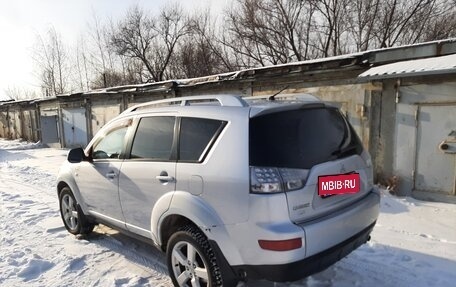 Mitsubishi Outlander III рестайлинг 3, 2007 год, 1 150 000 рублей, 11 фотография