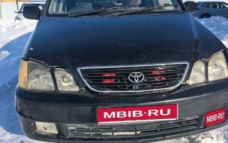 Toyota Gaia, 2000 год, 220 000 рублей, 1 фотография