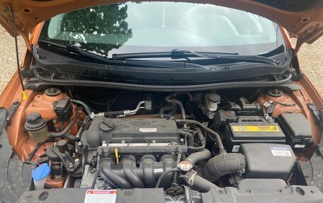 Hyundai Solaris II рестайлинг, 2015 год, 1 100 000 рублей, 9 фотография