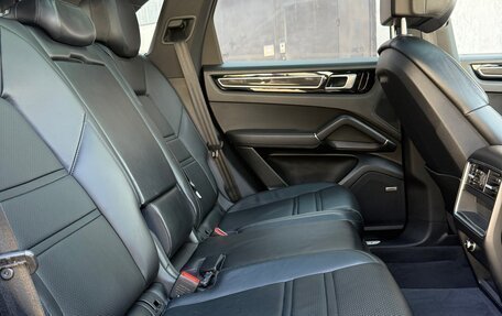 Porsche Cayenne III, 2018 год, 5 500 000 рублей, 32 фотография