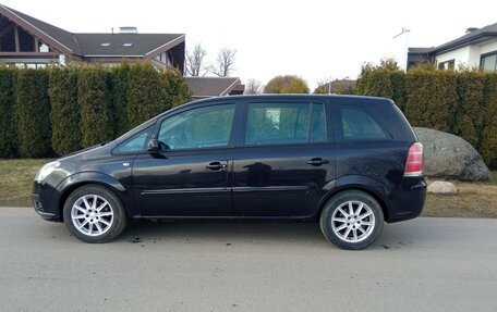 Opel Zafira B, 2007 год, 465 000 рублей, 2 фотография