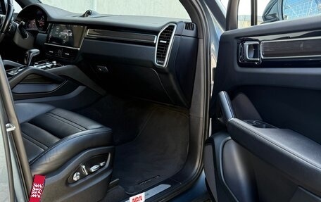 Porsche Cayenne III, 2018 год, 5 500 000 рублей, 33 фотография