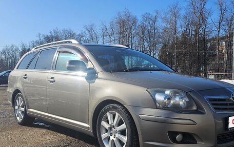 Toyota Avensis III рестайлинг, 2006 год, 1 050 000 рублей, 7 фотография
