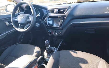 KIA Rio III рестайлинг, 2014 год, 580 000 рублей, 11 фотография