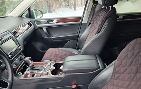 Volkswagen Touareg III, 2015 год, 2 500 000 рублей, 10 фотография