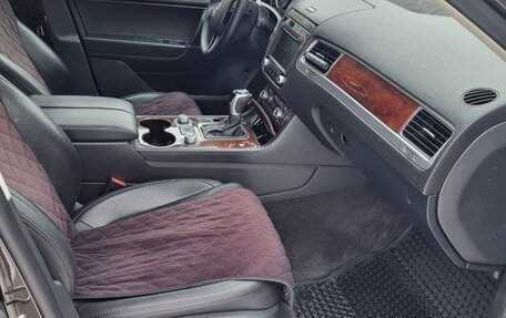 Volkswagen Touareg III, 2015 год, 2 500 000 рублей, 17 фотография