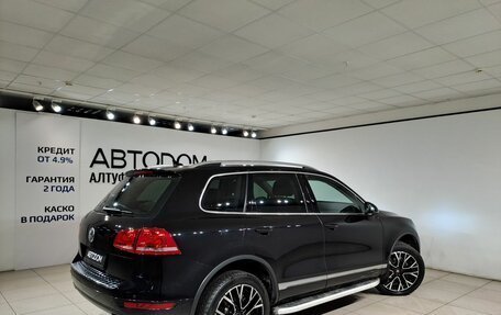 Volkswagen Touareg III, 2011 год, 1 690 000 рублей, 5 фотография