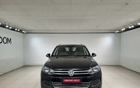Volkswagen Touareg III, 2011 год, 1 690 000 рублей, 2 фотография