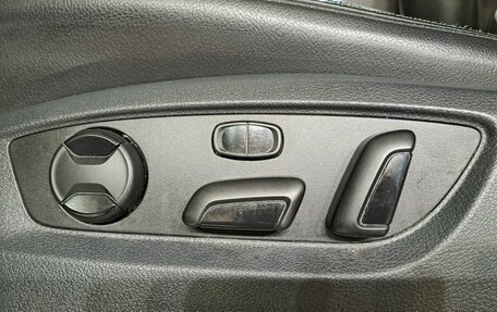 Volkswagen Touareg III, 2011 год, 1 690 000 рублей, 15 фотография