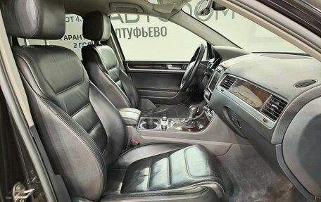Volkswagen Touareg III, 2011 год, 1 690 000 рублей, 17 фотография