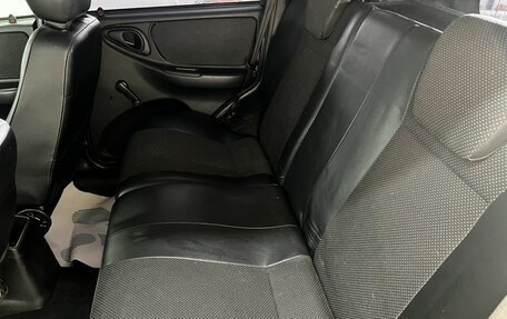 Chevrolet Niva I рестайлинг, 2011 год, 509 000 рублей, 13 фотография