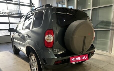 Chevrolet Niva I рестайлинг, 2011 год, 509 000 рублей, 8 фотография