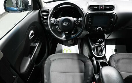 KIA Soul II рестайлинг, 2017 год, 1 545 000 рублей, 12 фотография