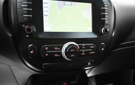 KIA Soul II рестайлинг, 2017 год, 1 545 000 рублей, 17 фотография