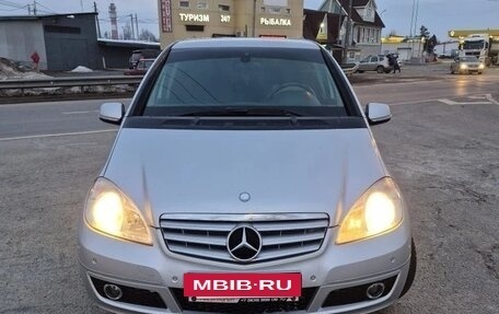 Mercedes-Benz A-Класс, 2009 год, 520 000 рублей, 2 фотография