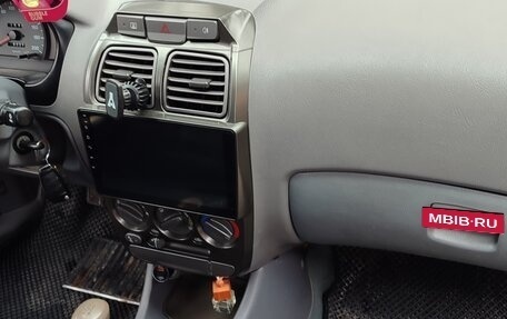 Hyundai Accent II, 2011 год, 675 000 рублей, 9 фотография