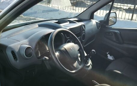 Peugeot Partner II рестайлинг 2, 2021 год, 1 000 000 рублей, 6 фотография