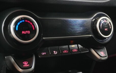 KIA Rio IV, 2020 год, 1 575 000 рублей, 13 фотография