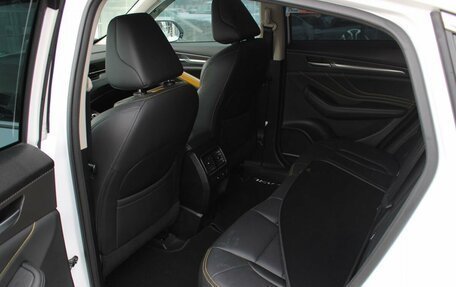 Haval F7x I, 2021 год, 1 975 000 рублей, 9 фотография