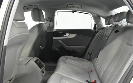 Audi A4, 2015 год, 1 960 000 рублей, 11 фотография