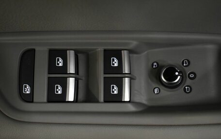 Audi A4, 2015 год, 1 960 000 рублей, 19 фотография