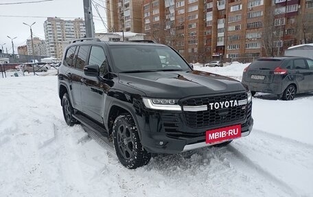 Toyota Land Cruiser, 2022 год, 11 900 000 рублей, 3 фотография
