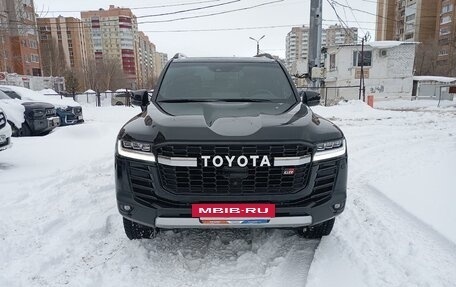 Toyota Land Cruiser, 2022 год, 11 900 000 рублей, 2 фотография