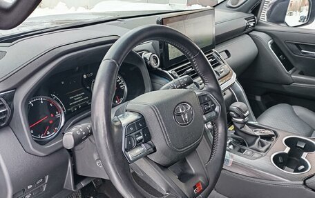 Toyota Land Cruiser, 2022 год, 11 900 000 рублей, 9 фотография