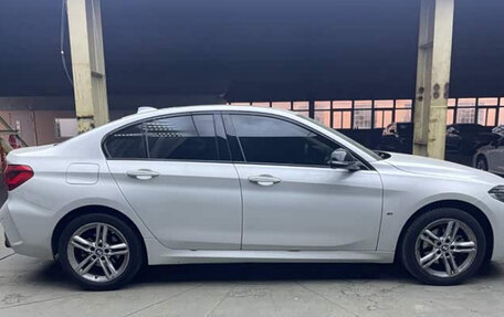 BMW 1 серия, 2023 год, 2 040 000 рублей, 4 фотография