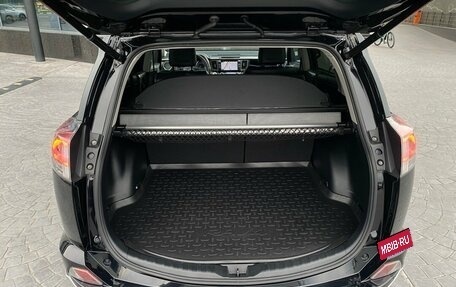 Toyota RAV4, 2016 год, 2 399 000 рублей, 5 фотография