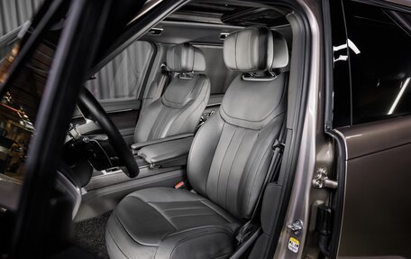Land Rover Range Rover IV рестайлинг, 2025 год, 26 000 000 рублей, 15 фотография