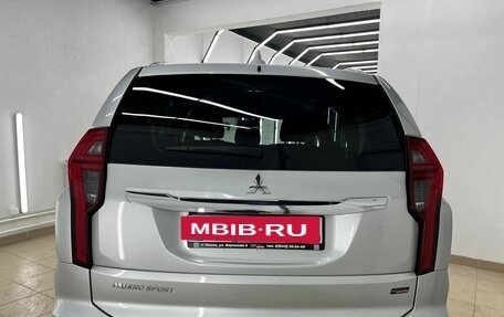 Mitsubishi Pajero Sport III рестайлинг, 2021 год, 3 998 000 рублей, 7 фотография