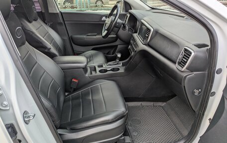 KIA Sportage IV рестайлинг, 2021 год, 2 670 000 рублей, 15 фотография