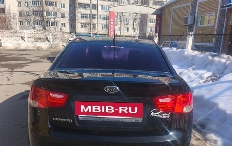 KIA Cerato III, 2011 год, 700 000 рублей, 4 фотография