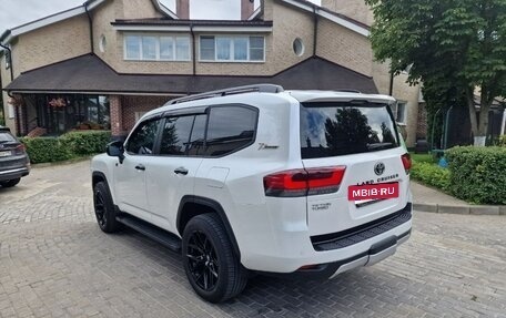 Toyota Land Cruiser, 2021 год, 10 999 999 рублей, 3 фотография