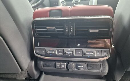 Toyota Land Cruiser, 2021 год, 10 999 999 рублей, 14 фотография