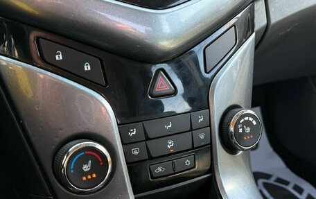 Chevrolet Cruze II, 2010 год, 590 000 рублей, 10 фотография